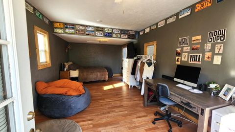 Tiny photo for 4335 NE 33rd Street, Redmond, OR 97756 (MLS # 220211129)