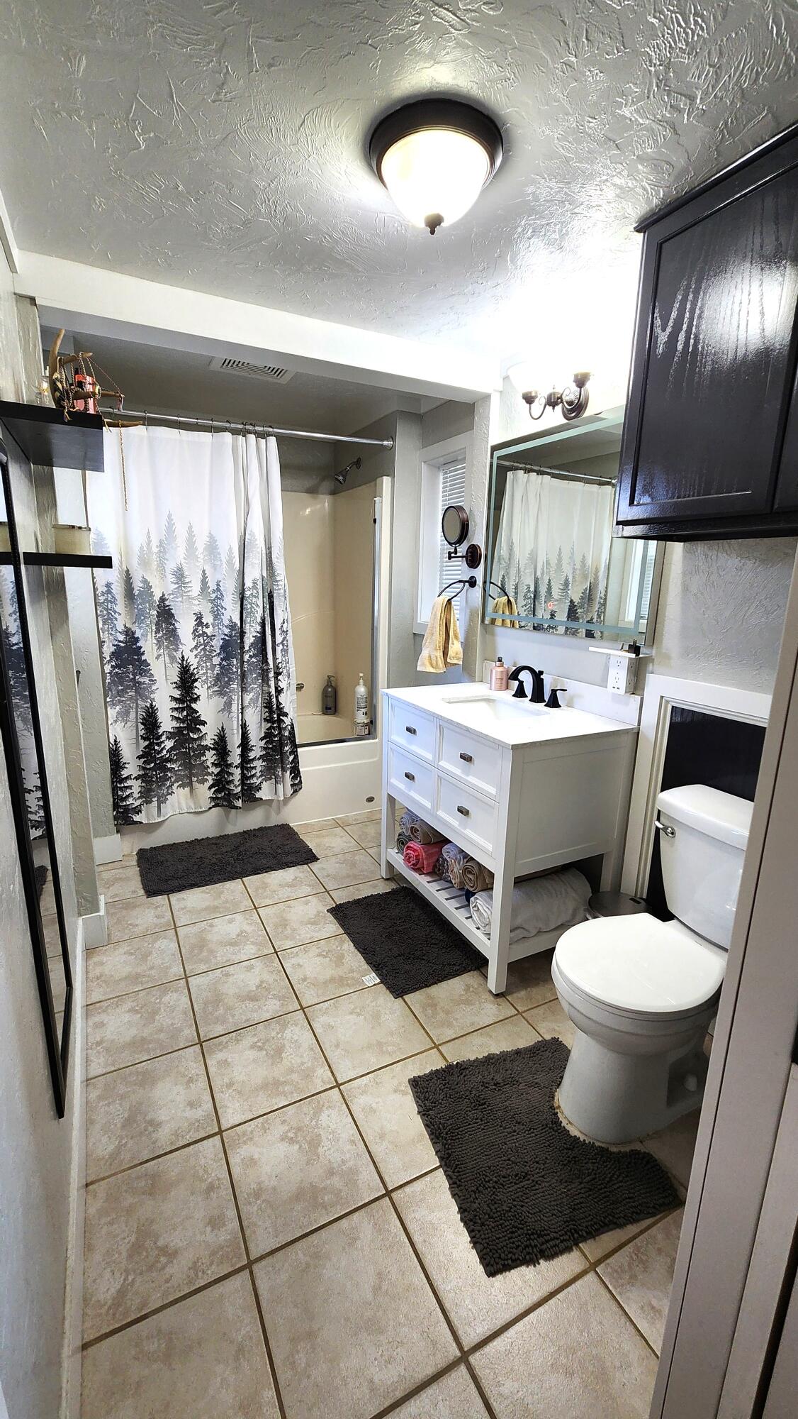 Lake Park Estate - Residential