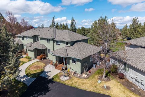 Tiny photo for 1116 Golden Pheasant Drive, Redmond, OR 97756 (MLS # 220219458)