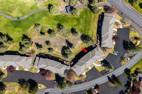 Tiny photo for 1116 Golden Pheasant Drive, Redmond, OR 97756 (MLS # 220219458)