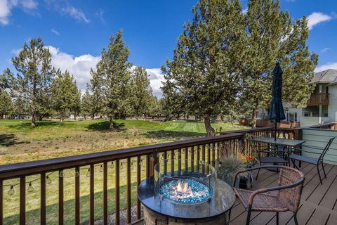 Tiny photo for 1116 Golden Pheasant Drive, Redmond, OR 97756 (MLS # 220219458)