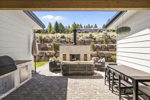 Tiny photo for 2375 NW Wyeth Place, Bend, OR 97703 (MLS # 220224120)