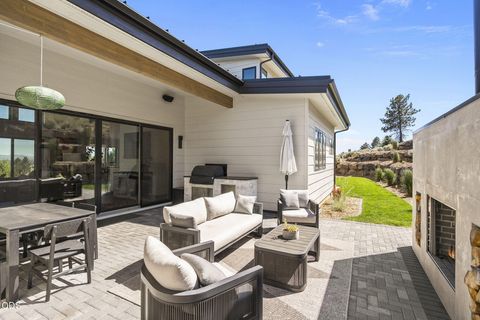 Tiny photo for 2375 NW Wyeth Place, Bend, OR 97703 (MLS # 220224120)