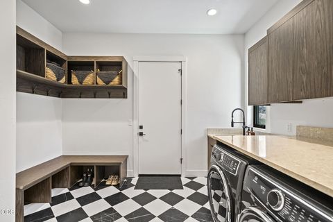 Tiny photo for 2375 NW Wyeth Place, Bend, OR 97703 (MLS # 220224120)