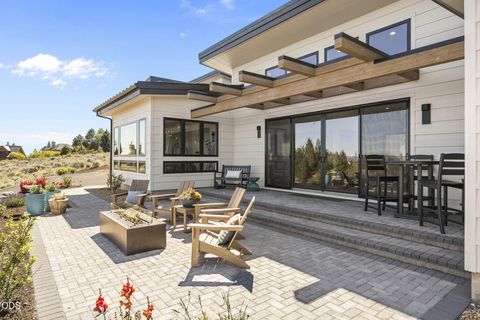 Tiny photo for 2375 NW Wyeth Place, Bend, OR 97703 (MLS # 220224120)
