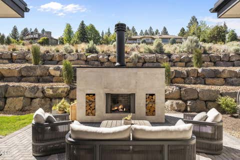 Tiny photo for 2375 NW Wyeth Place, Bend, OR 97703 (MLS # 220224120)