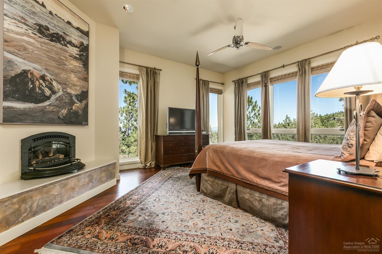 Awbrey Butte - Residential