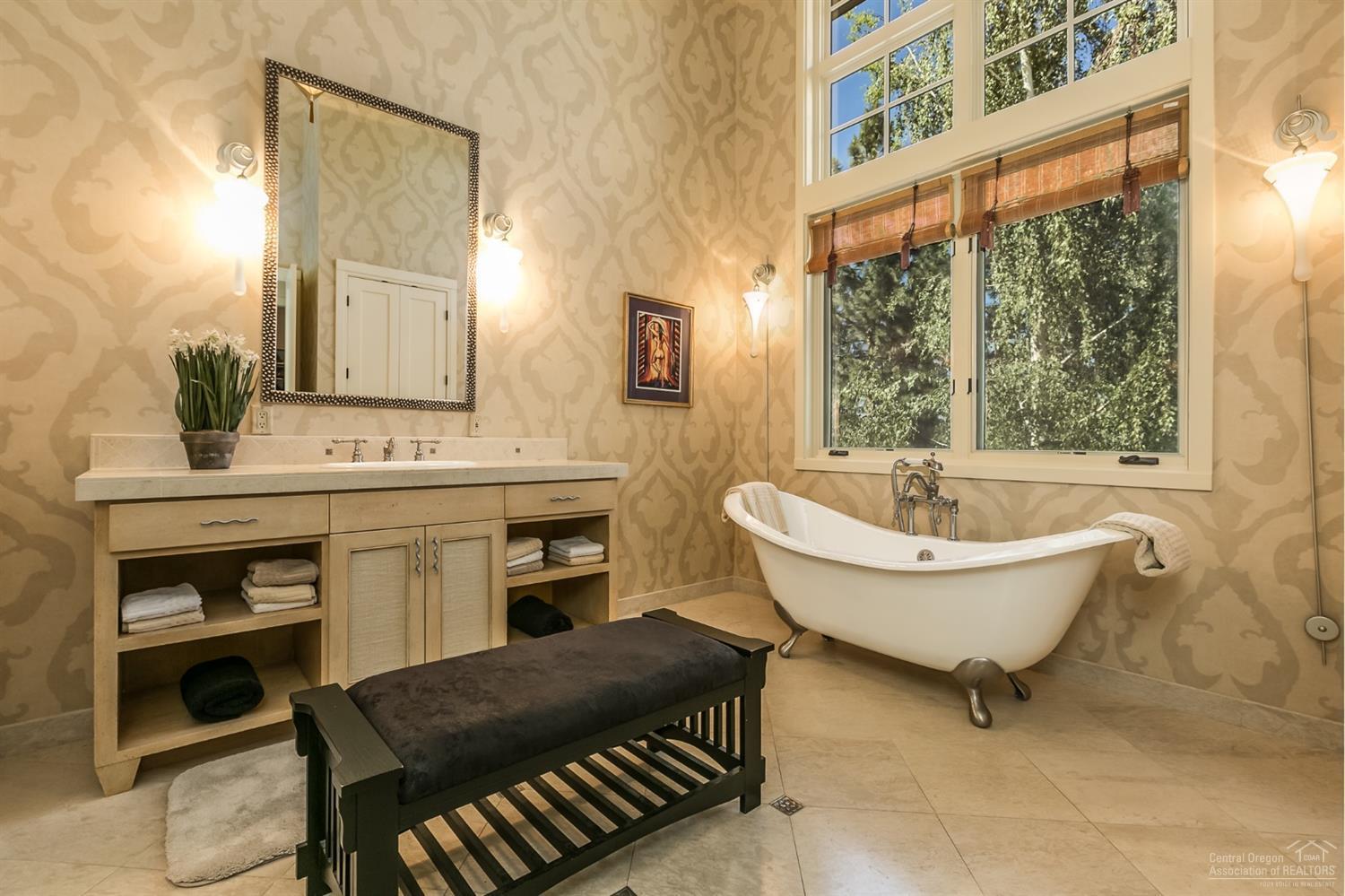 Awbrey Butte - Residential