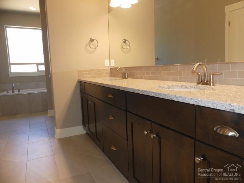 Ochoco Pointe - Residential