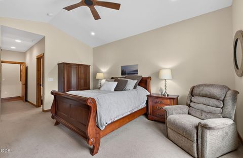 Tiny photo for 17121 Merganser Drive, Bend, OR 97707 (MLS # 220225870)