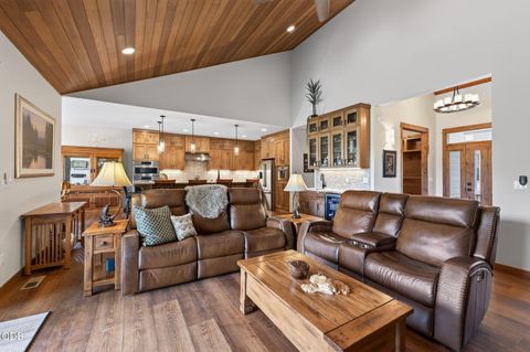 Tiny photo for 17121 Merganser Drive, Bend, OR 97707 (MLS # 220225870)