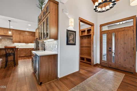 Tiny photo for 17121 Merganser Drive, Bend, OR 97707 (MLS # 220225870)