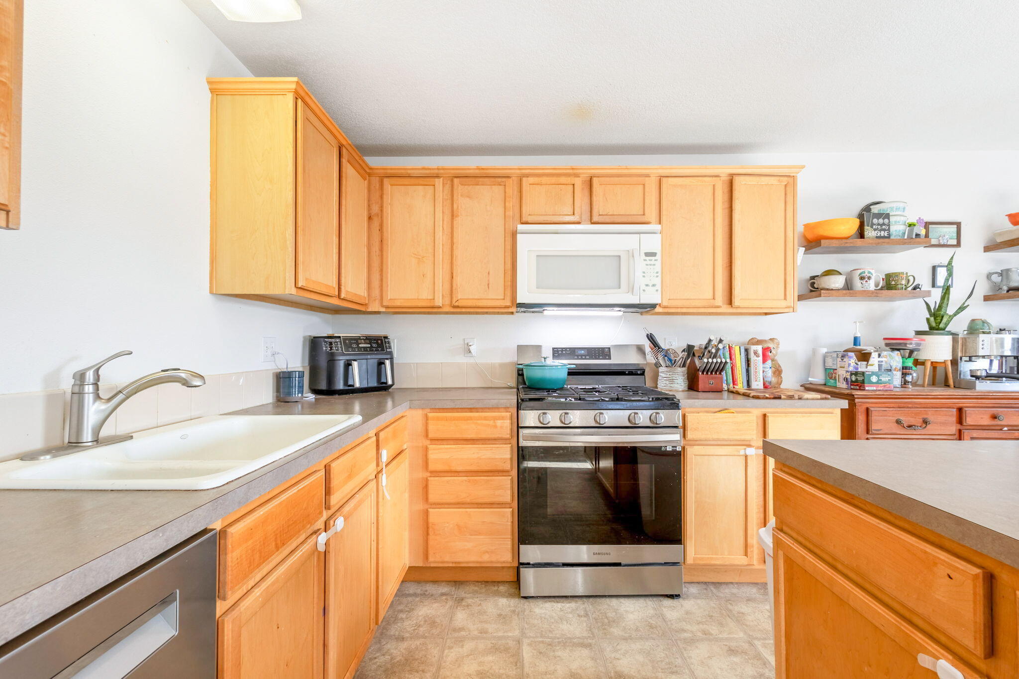 Strawberry Heights - Residential