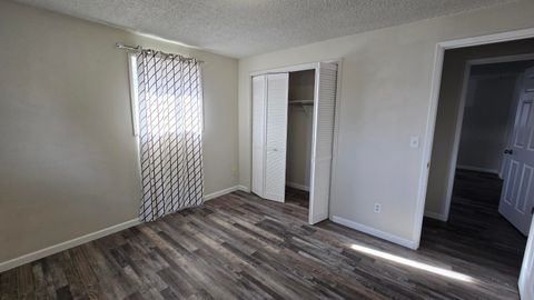 Tiny photo for 1320 Summers Lane, Klamath Falls, OR 97603 (MLS # 220214064)
