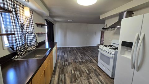Tiny photo for 1320 Summers Lane, Klamath Falls, OR 97603 (MLS # 220214064)