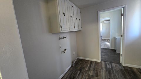 Tiny photo for 1320 Summers Lane, Klamath Falls, OR 97603 (MLS # 220214064)