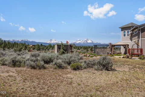 Tiny photo for 66967 Lance Road, Bend, OR 97703 (MLS # 220222631)