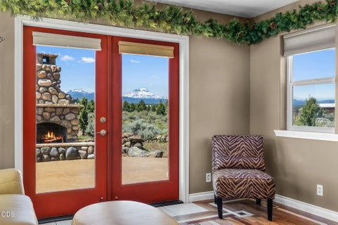 Tiny photo for 66967 Lance Road, Bend, OR 97703 (MLS # 220222631)