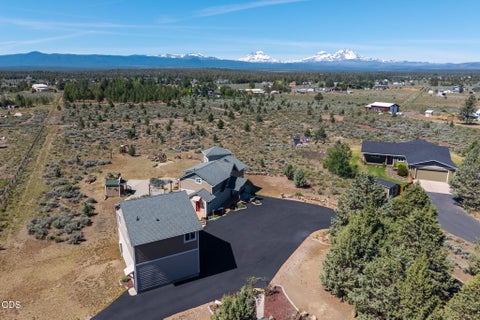 Tiny photo for 66967 Lance Road, Bend, OR 97703 (MLS # 220222631)