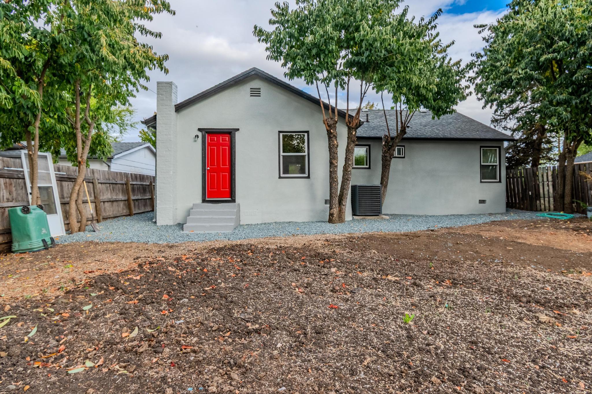 Tuttles Second Addition To Medford - Residential