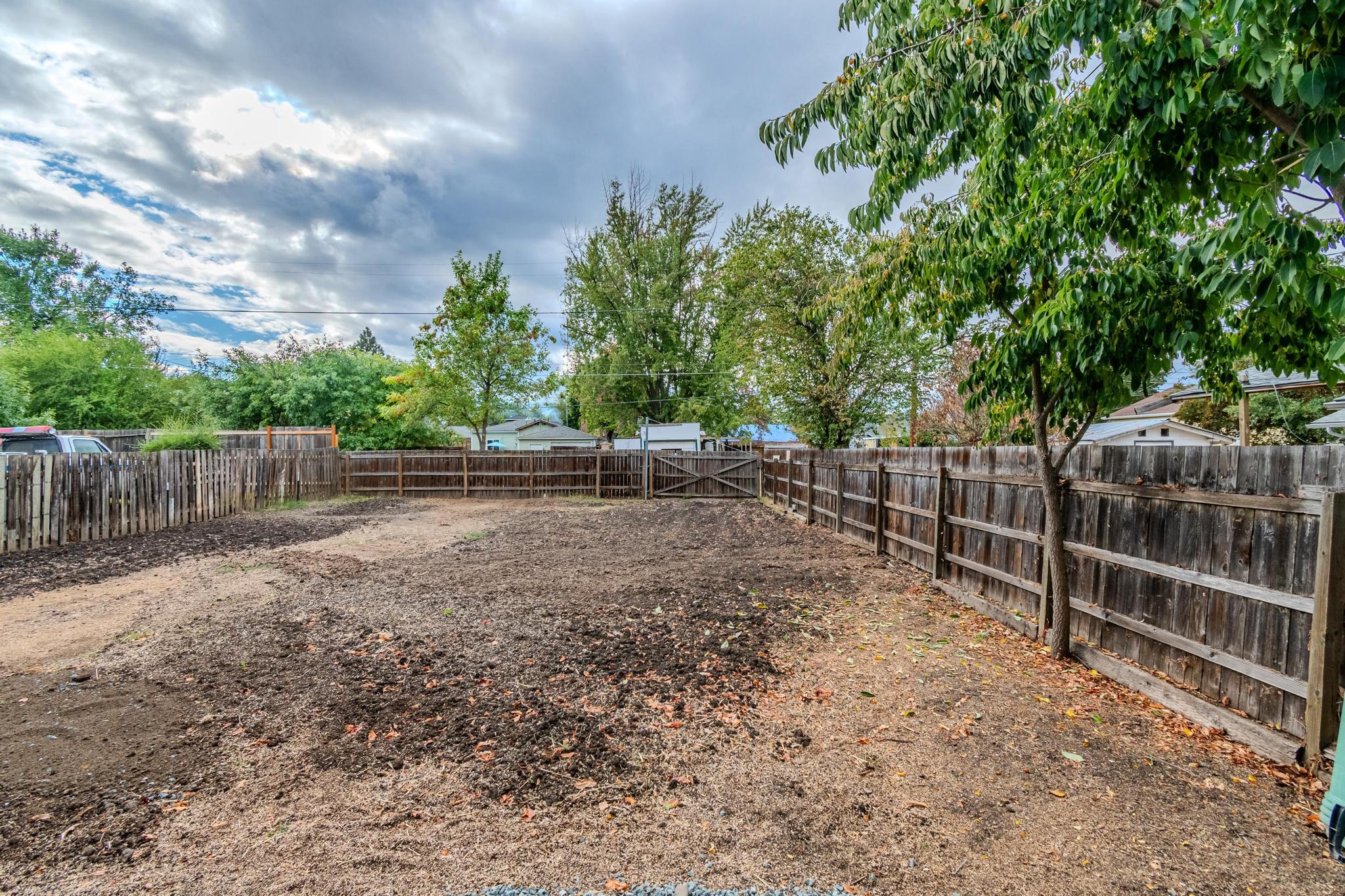 Tuttles Second Addition To Medford - Residential