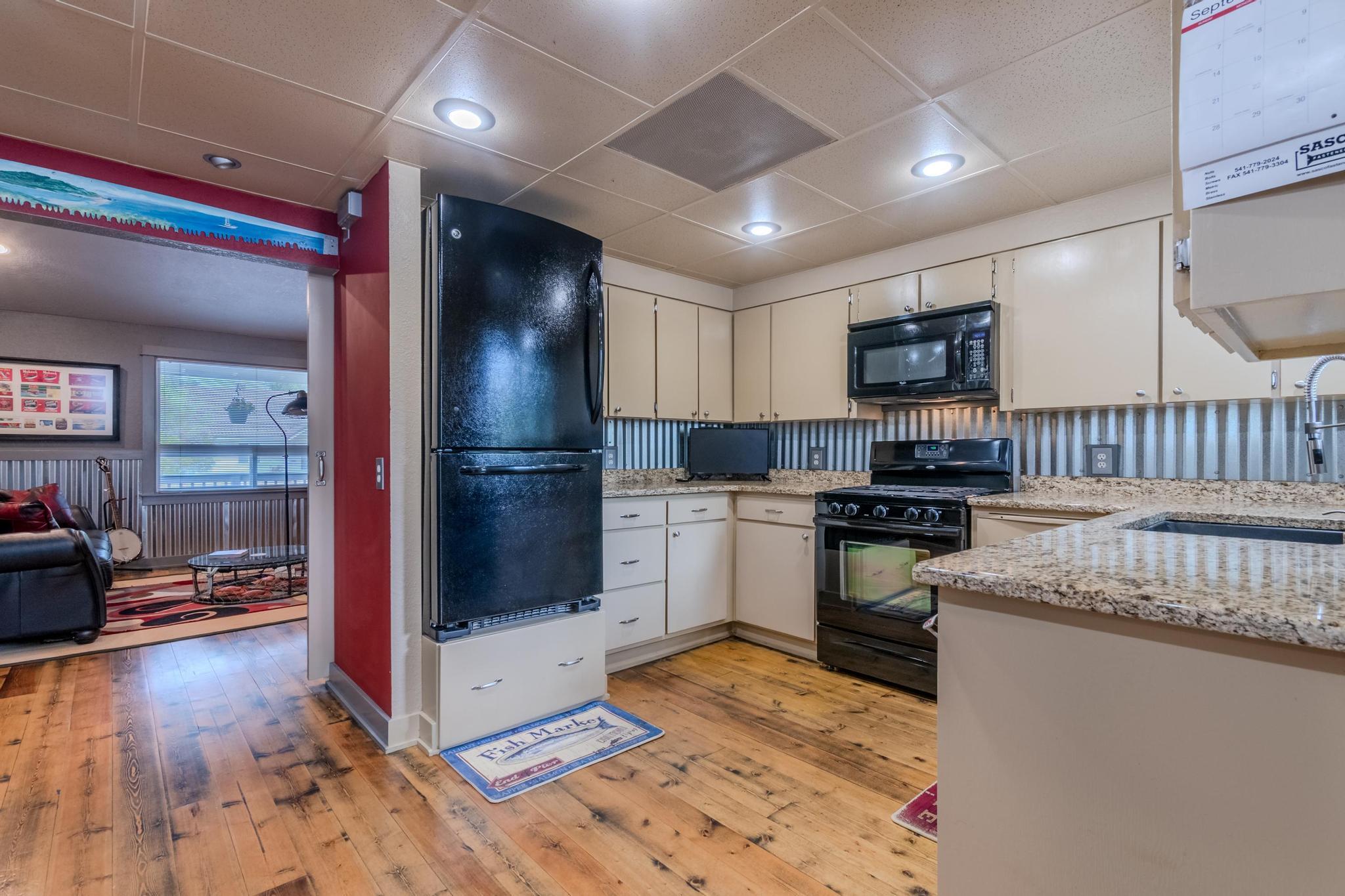 Tuttles Second Addition To Medford - Residential