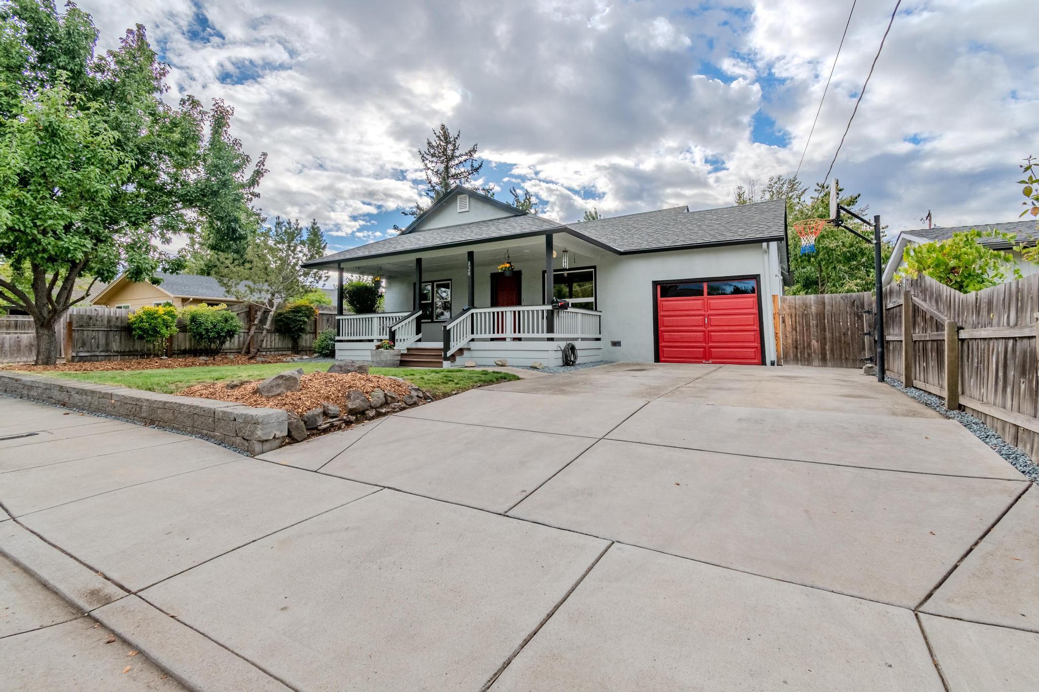 Tuttles Second Addition To Medford - Residential