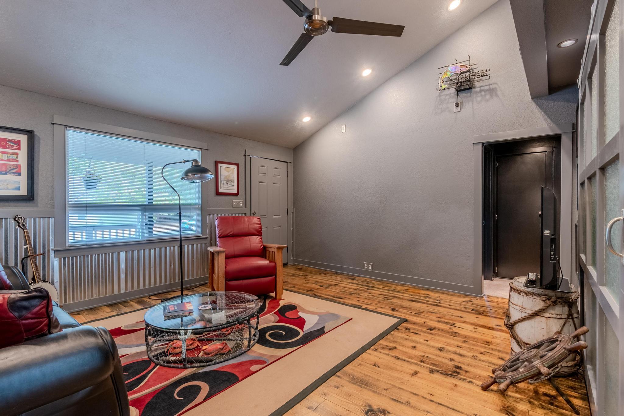 Tuttles Second Addition To Medford - Residential