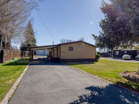 Tiny photo for 3440 Boardman Avenue, Klamath Falls, OR 97603 (MLS # 220217688)