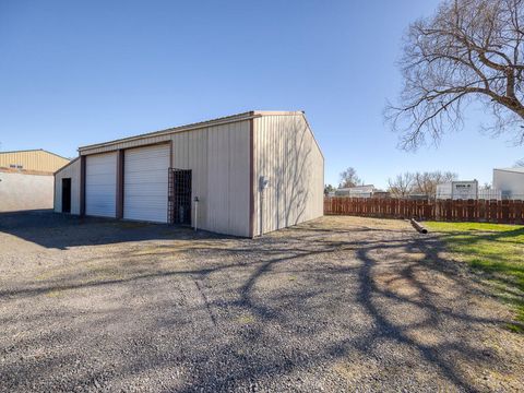 Tiny photo for 3440 Boardman Avenue, Klamath Falls, OR 97603 (MLS # 220217688)