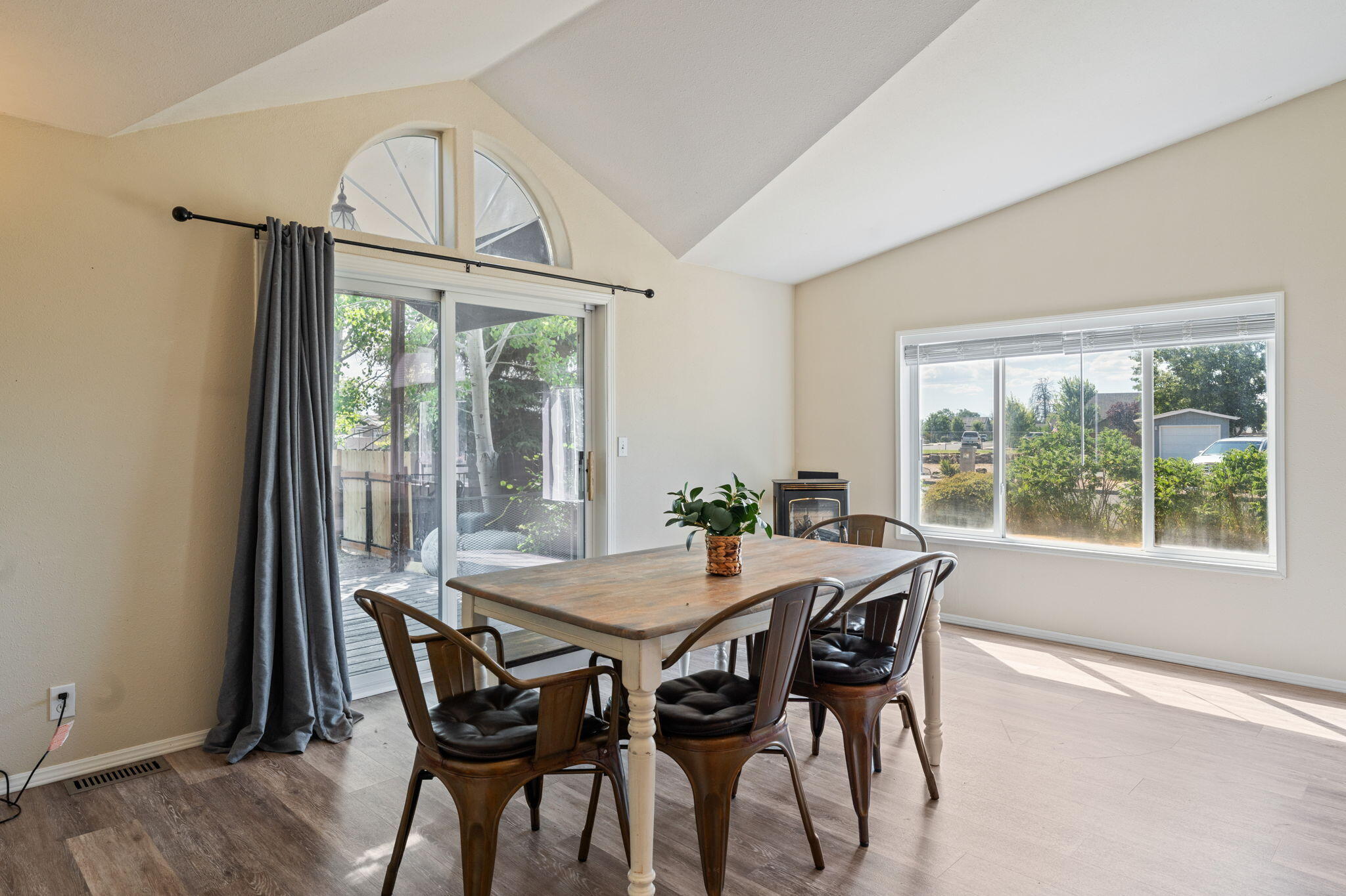 Desert Meadows - Residential