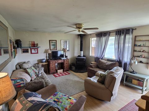 Tiny photo for 373 NW McDonald Road, Prineville, OR 97754 (MLS # 220219723)