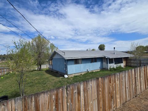 Tiny photo for 373 NW McDonald Road, Prineville, OR 97754 (MLS # 220219723)