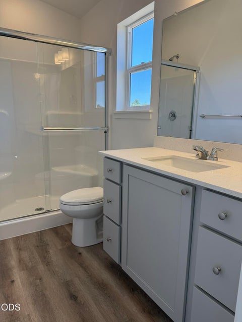 Tiny photo for 623 NE Mitchell Street #164, Madras, OR 97741 (MLS # 220224467)