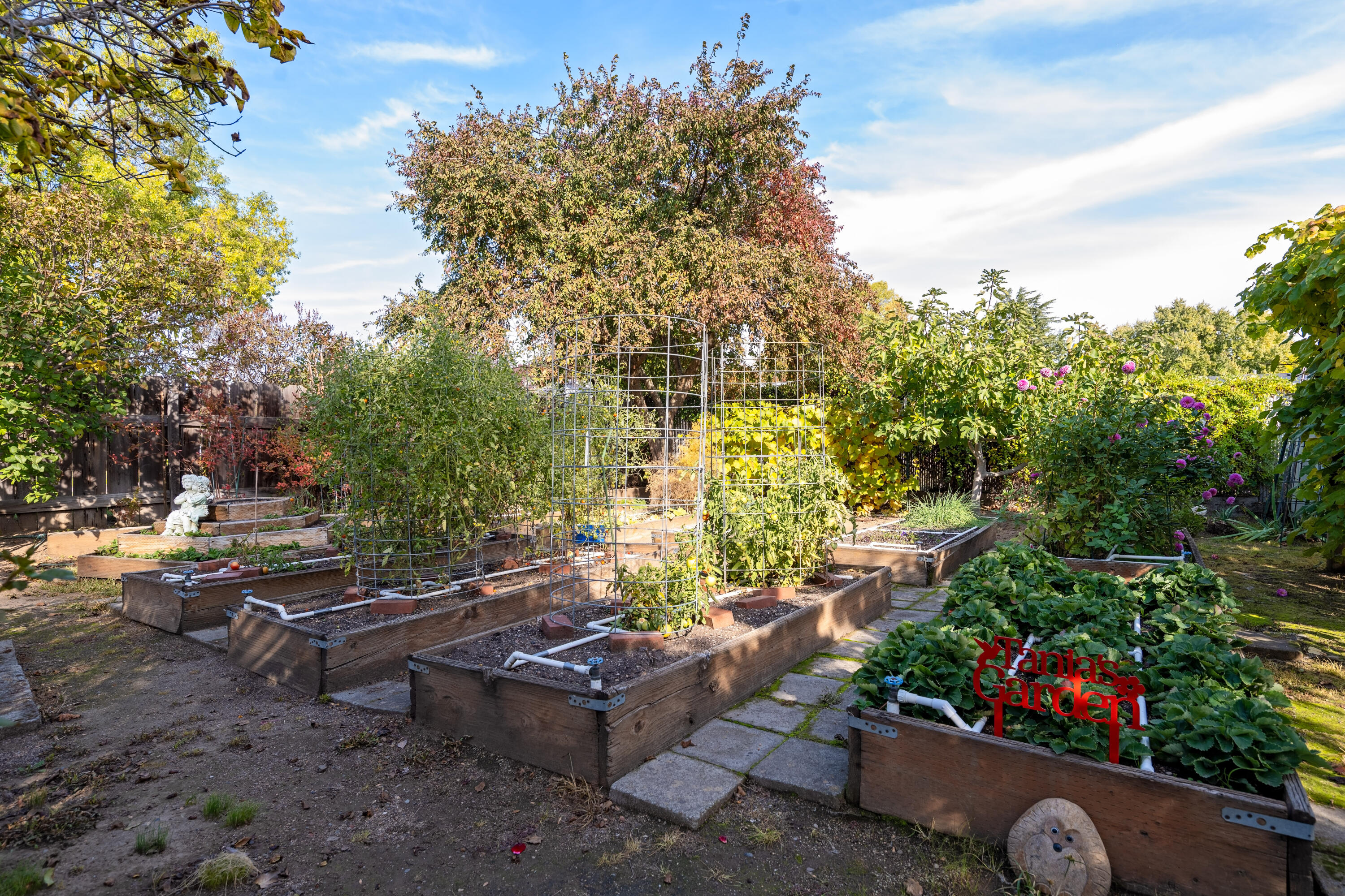 Mazama Village - Residential