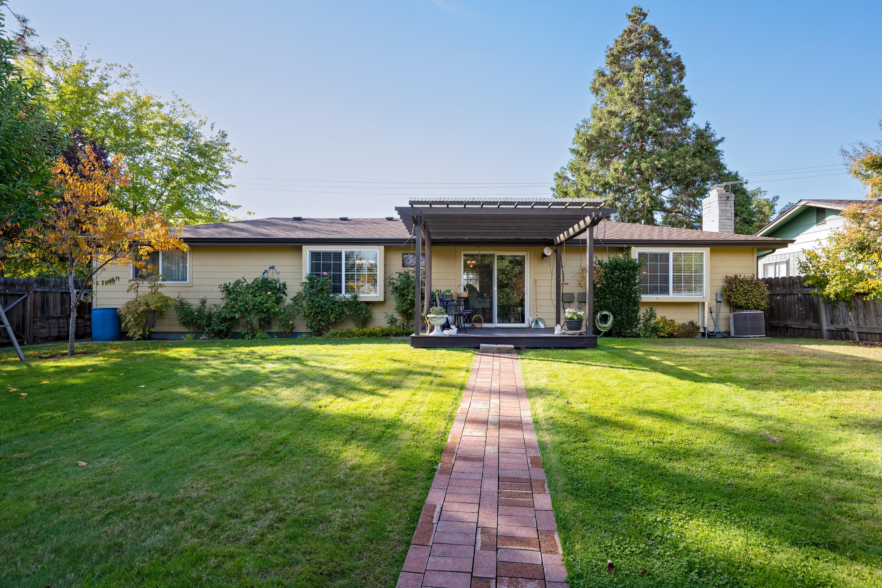 Mazama Village - Residential