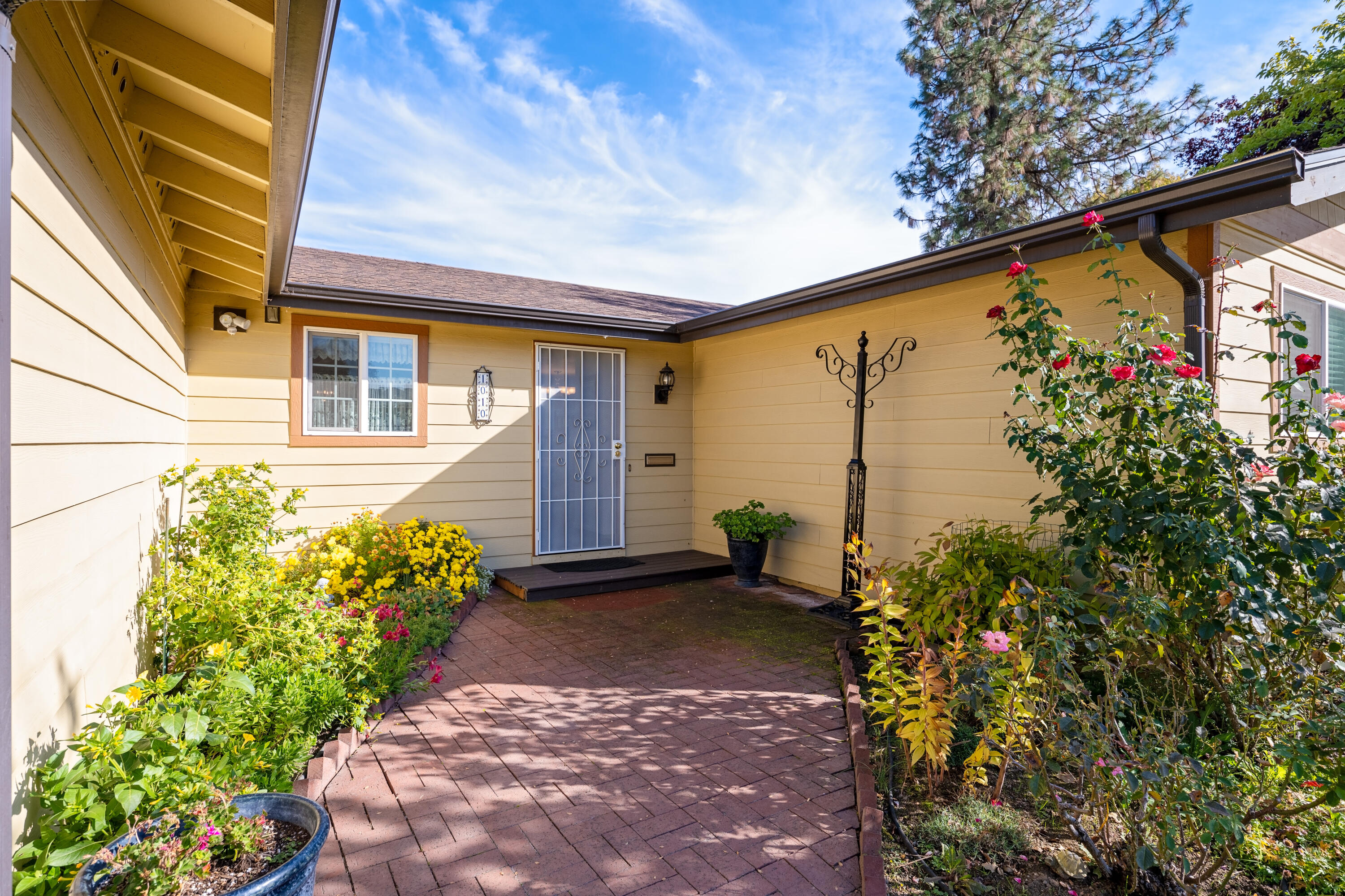 Mazama Village - Residential