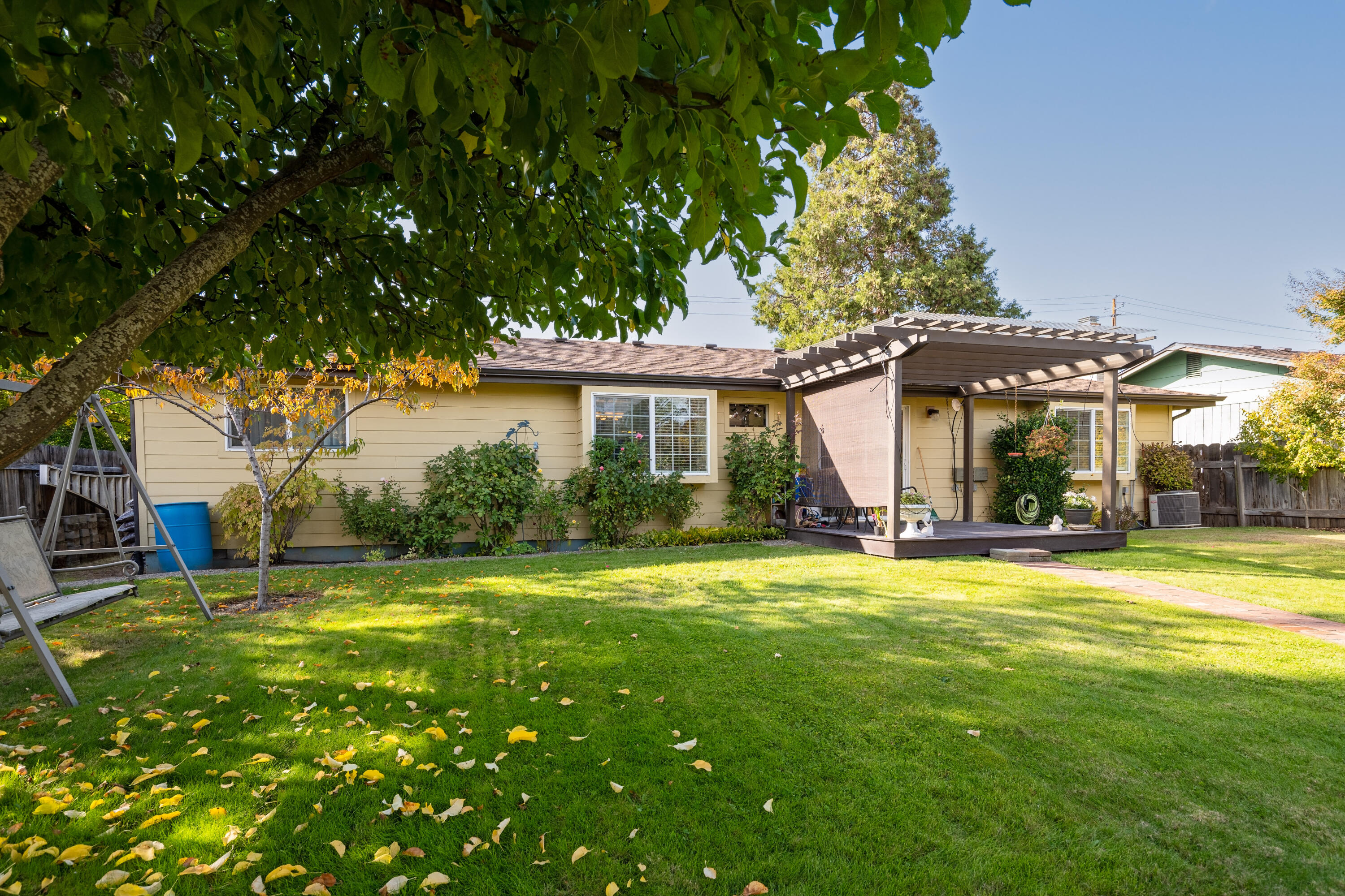 Mazama Village - Residential