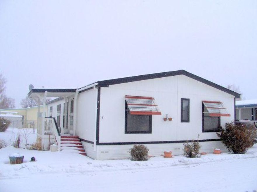 Very Nice 3/2 In Adult Only Park. Spacious Master Suite, Lrg Living Rm With Open Kitchen Dining Area. Separate Laundry With Xtra Storage Pantry Listing Inc. Washer Dryer. Window Coverins, Wallpaper All Professionally Decorated In Soft Tones. Big Fenced Yard And Awnings On Front Windows. Park Has Nice Rec Bldg And Rv Prking Available. Buer Must Be Approved By Park Management