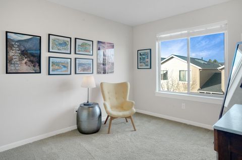 Tiny photo for 63169 NE Hadley Place, Bend, OR 97701 (MLS # 220217290)