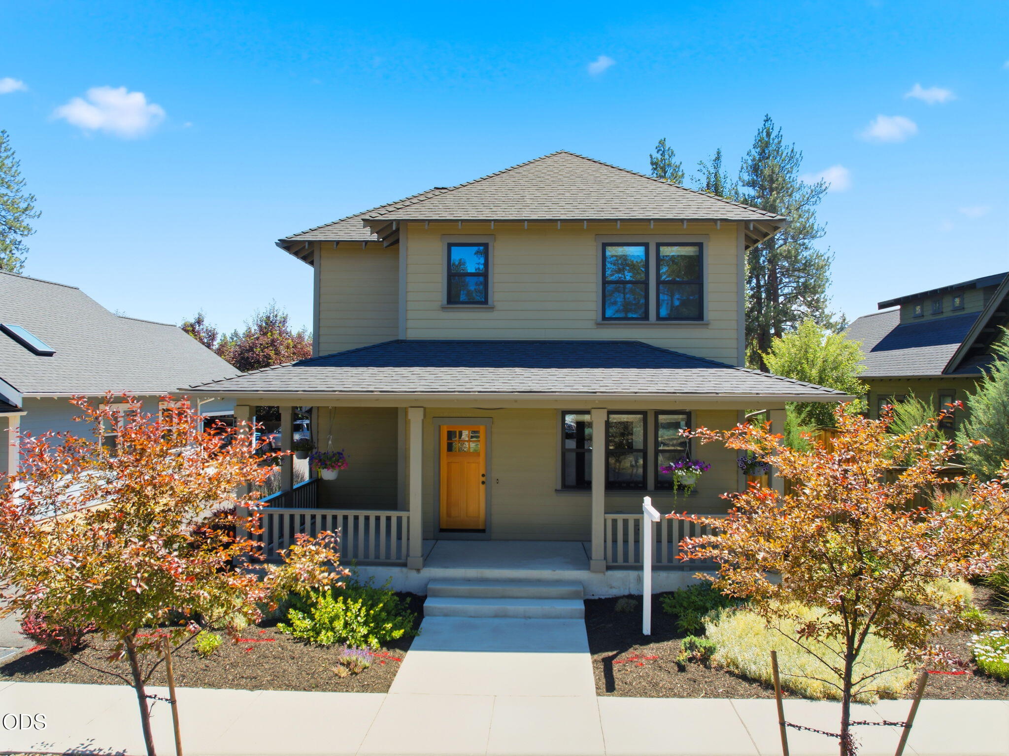 1035 E Horse Back Trail