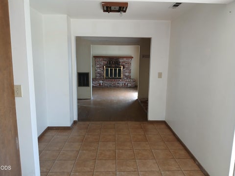 Tiny photo for 1340 Dowell Road, Grants Pass, OR 97527 (MLS # 220225907)