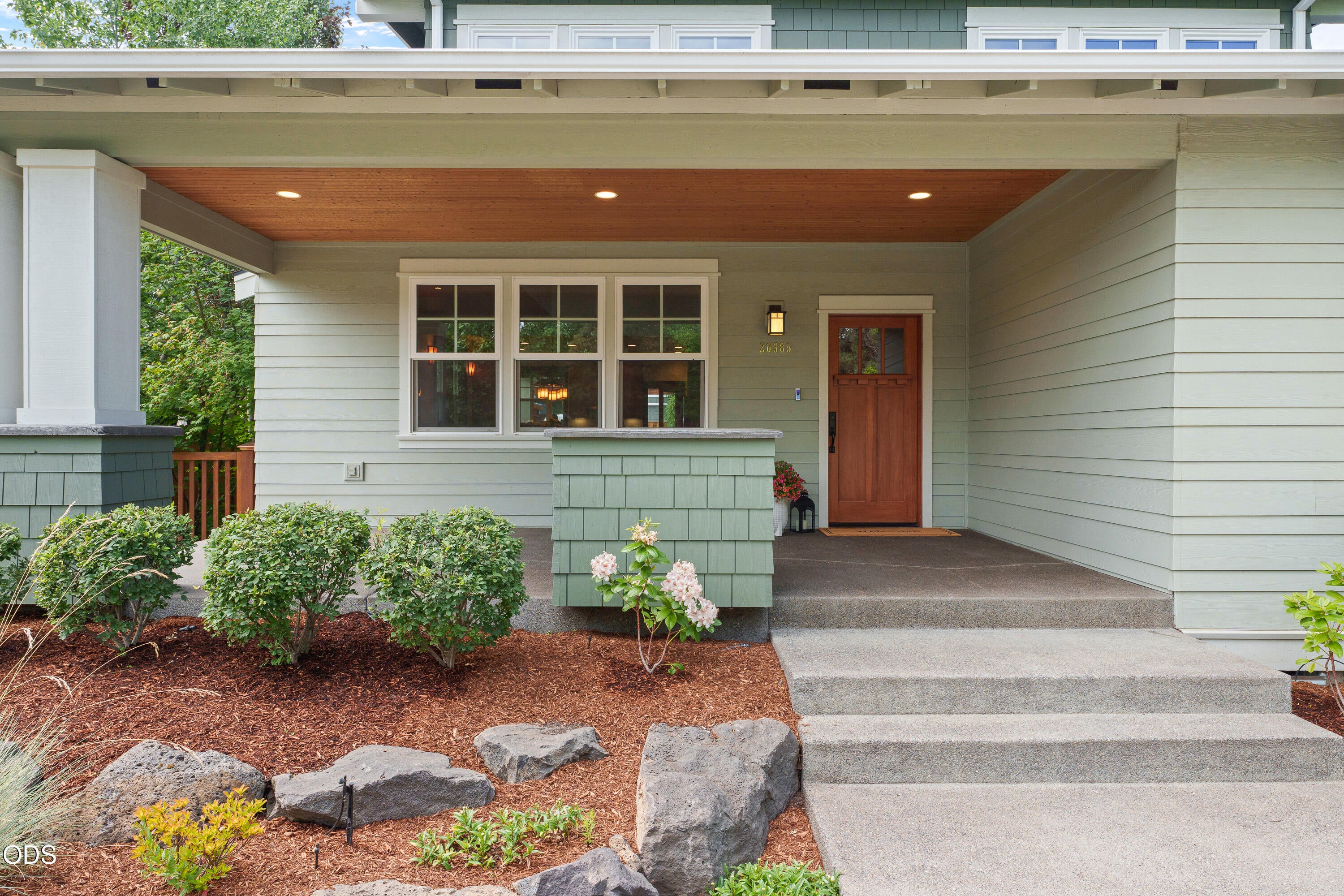 20385 Penhollow Lane