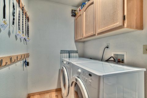 Tiny photo for 57377 Pole House Lane #1, Sunriver, OR 97707 (MLS # 220213081)