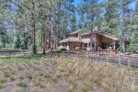 Tiny photo for 57377 Pole House Lane #1, Sunriver, OR 97707 (MLS # 220213081)