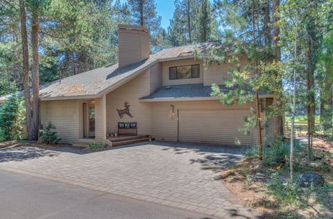 Photo of 57377 Pole House Lane #1, Sunriver, OR 97707 (MLS # 220213081)