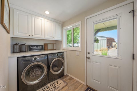 Tiny photo for 7800 NW Lamonta Road, Prineville, OR 97754 (MLS # 220226139)