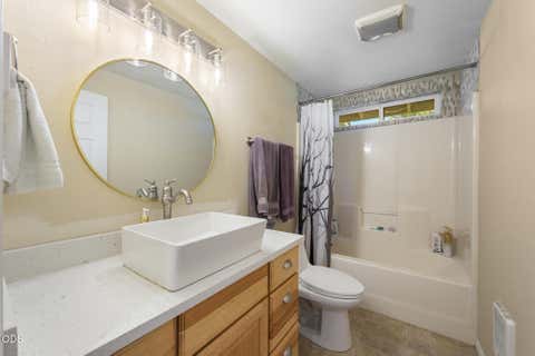 Tiny photo for 7800 NW Lamonta Road, Prineville, OR 97754 (MLS # 220226139)