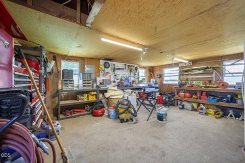 Tiny photo for 7800 NW Lamonta Road, Prineville, OR 97754 (MLS # 220226139)