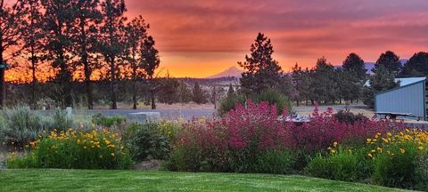 Photo of 2045 NE Camas Lane, Madras, OR 97741 (MLS # 220220591)